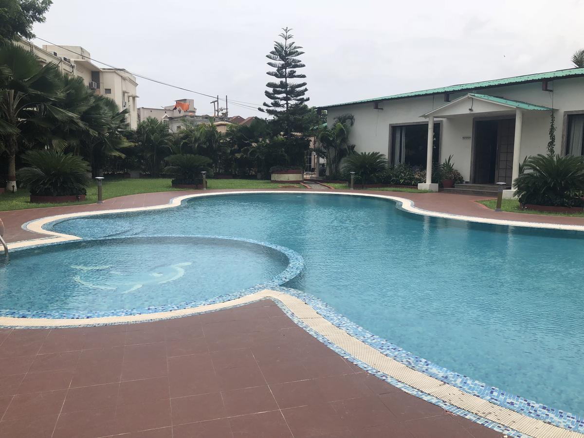 פורי Chanakya Bnr Hotel מראה חיצוני תמונה
